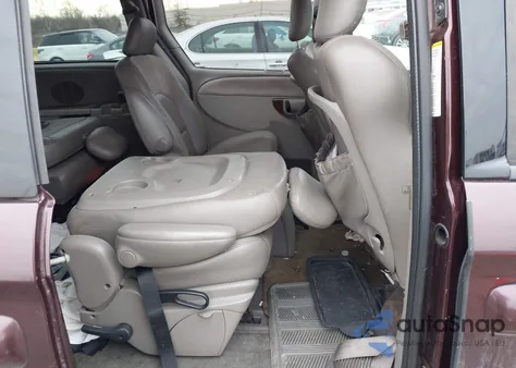 2003 Chrysler Town & Country Limited из США, поврежденный, VIN 2C8GP64L23R354824